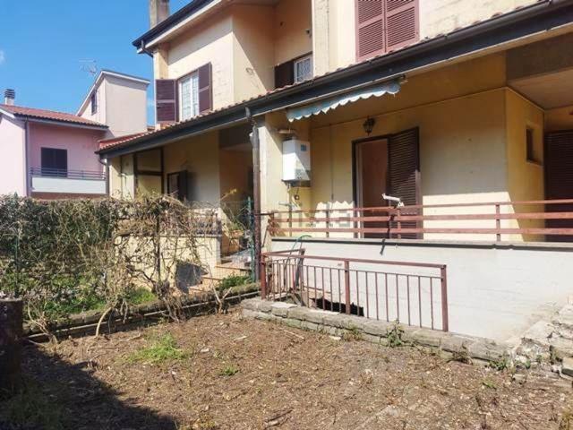 Villetta a schiera in vendita di 150 m² in Piazzale Giacomo Puccini