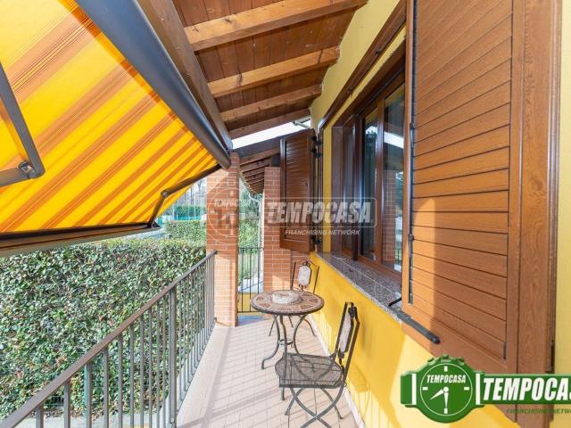 Villetta a schiera in vendita di 151 m² in Via Giovanni Falcone Ed alla Sua Scorta