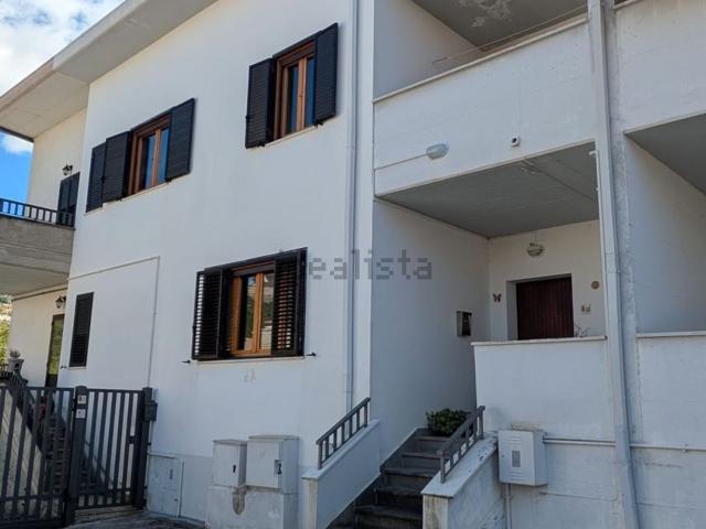 Villetta a schiera in vendita di 151 m² in Via Luis de Ham, 10