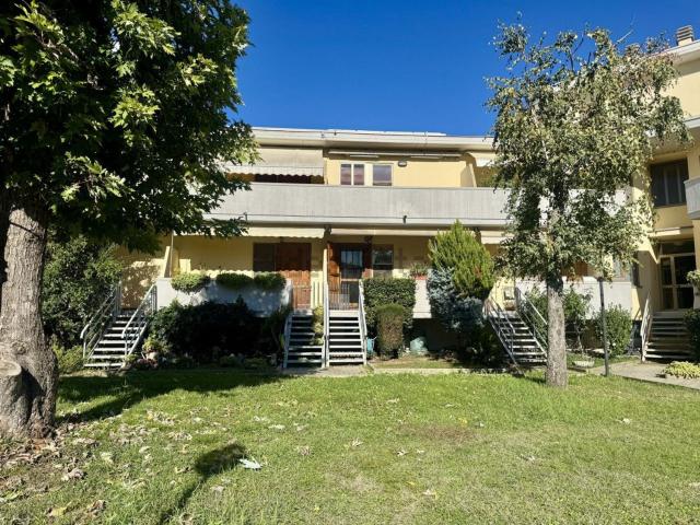 Villetta a schiera in vendita di 151 m² in Strada Montanara, 483