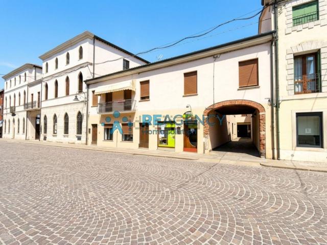 Villetta a schiera in vendita di 152 m²