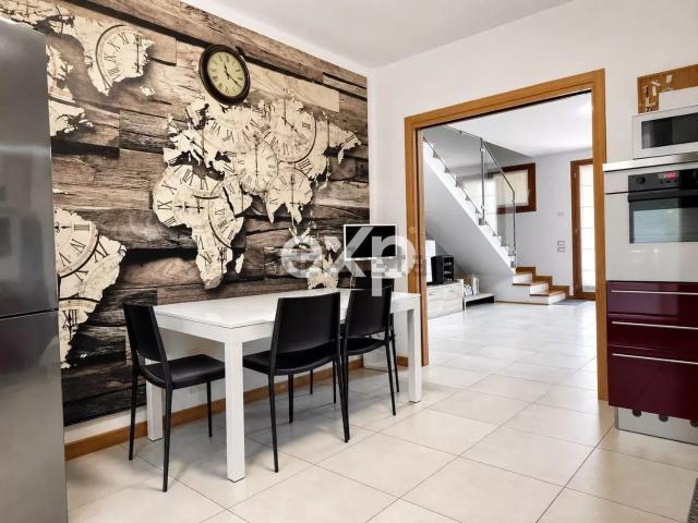 Villetta a schiera in vendita di 152 m²