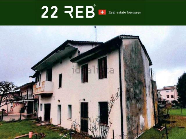 Villetta a schiera in vendita di 153 m² in Via Cortina