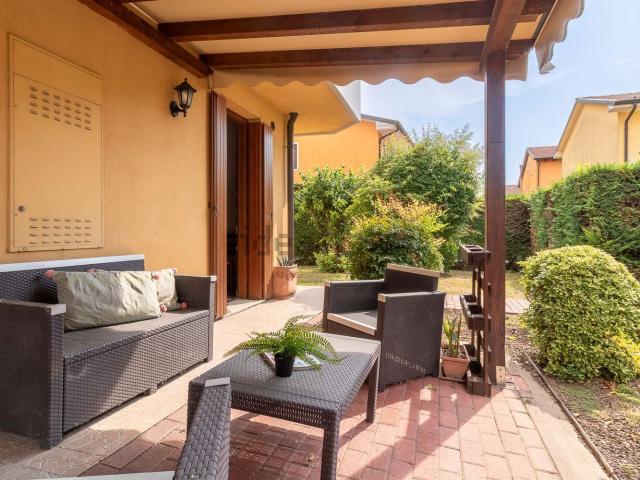 Villetta a schiera in vendita di 153 m² in Via Giassara, 12