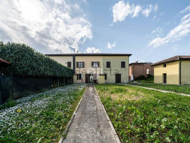 Villetta a schiera in vendita di 152 m² in Via Savena Vecchia, 735