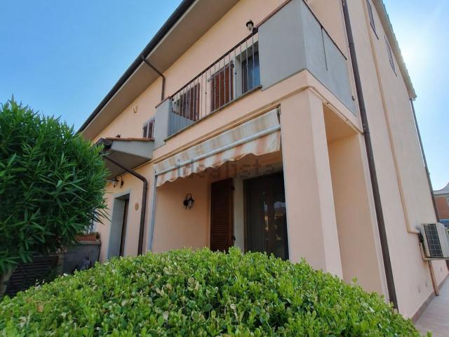 Villetta a schiera in vendita di 154 m²