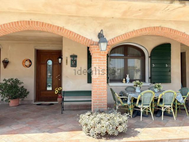 Villetta a schiera in vendita di 154 m²