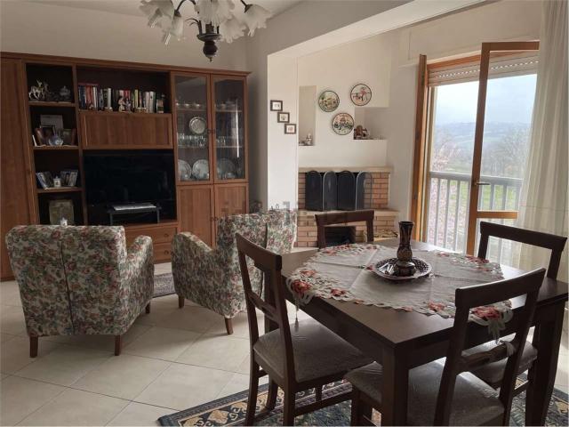 Villetta a schiera in vendita di 154 m² in Via Croce di Mare, 101
