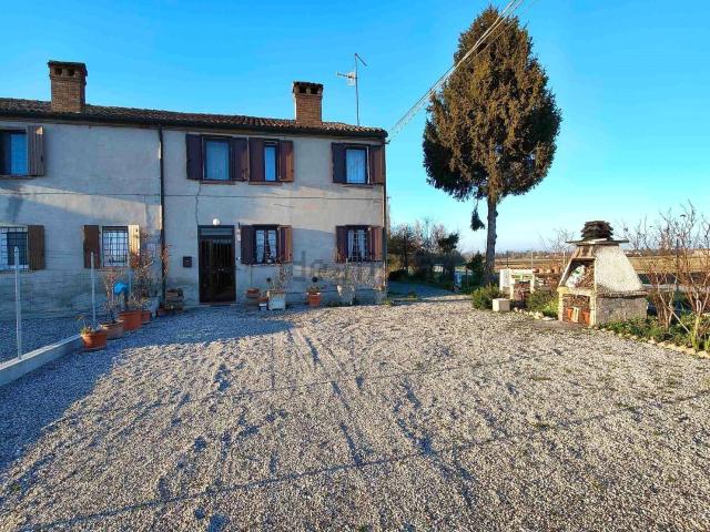 Villetta a schiera in vendita di 154 m² in Via Acquedotto, 97