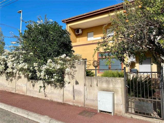Villetta a schiera in vendita di 154 m² in Via Euclide