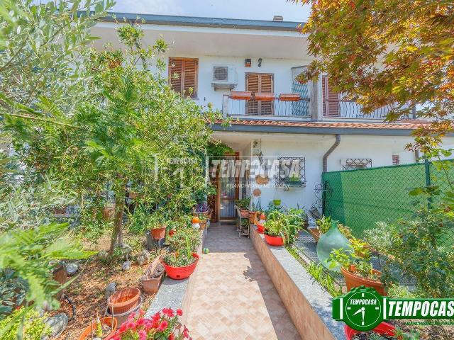 Villetta a schiera in vendita di 155 m² in Via Giovanni Pascoli