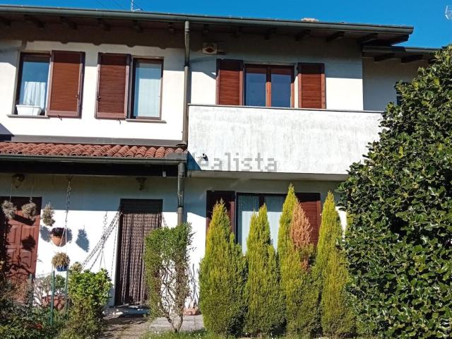 Villetta a schiera in vendita di 155 m² in Via Don Sirtori, 1