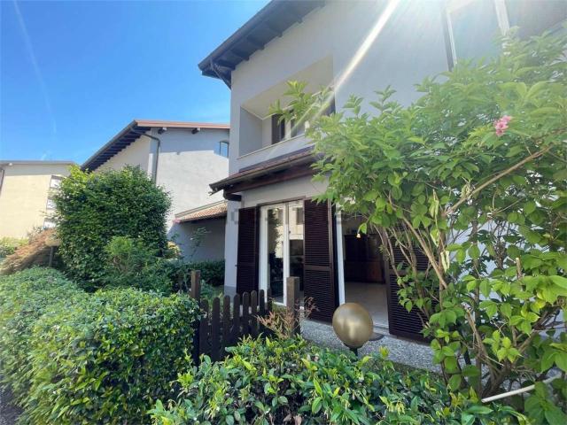 Villetta a schiera in vendita di 155 m² in Via del Capricorno, 19