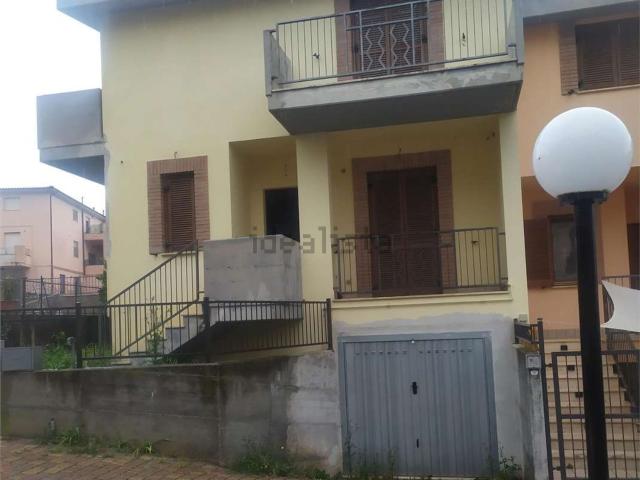 Villetta a schiera in vendita di 155 m² in Via Filomena Delli Castelli, 1