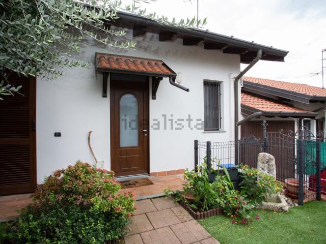 Villetta a schiera in vendita di 155 m² in Via Monasi