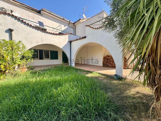 Villetta a schiera in vendita di 155 m² in Via Vigna Grande