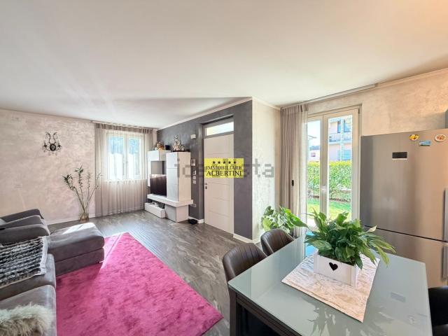 Villetta a schiera in vendita di 155 m² in Corso Vittorio Emanuele II