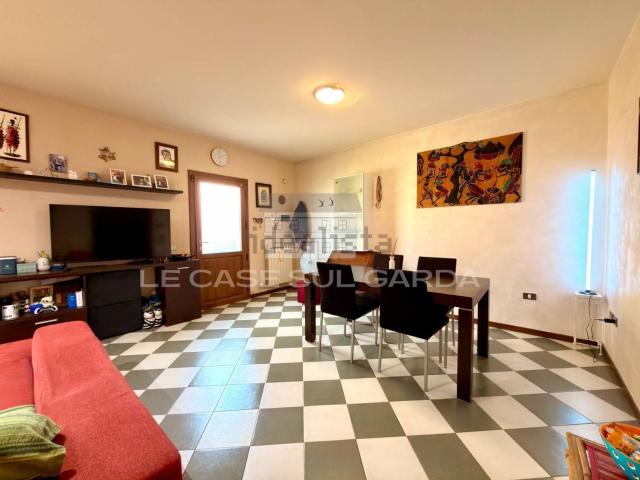 Villetta a schiera in vendita di 156 m² in Via Europa