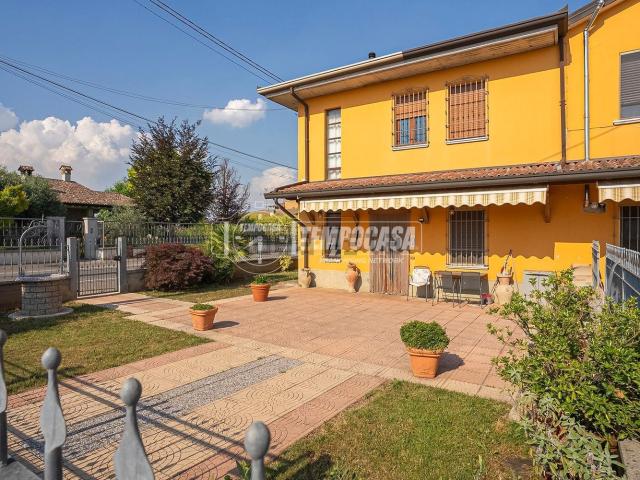 Villetta a schiera in vendita di 156 m² in Via Sant&apos Eurosia, 43