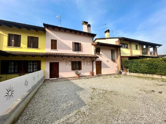Villetta a schiera in vendita di 157 m²