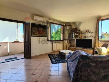 Villetta a schiera in vendita di 157 m² in Via Cerretana, 32