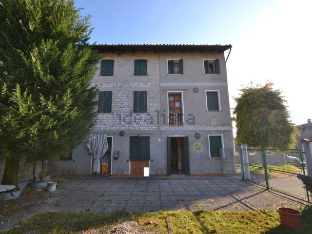 Villetta a schiera in vendita di 158 m² in Via Cavour, 19