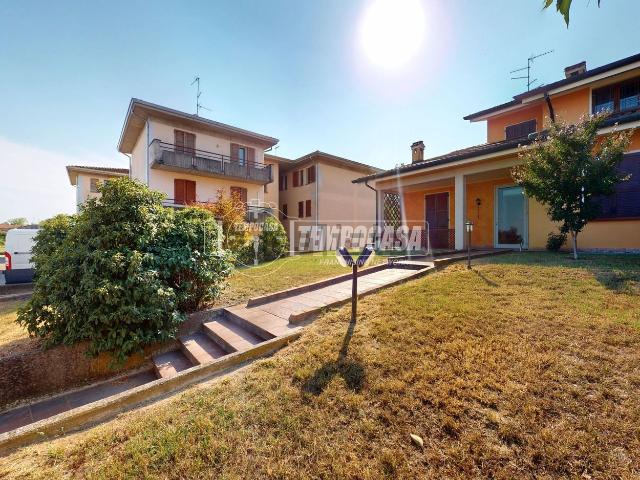Villetta a schiera in vendita di 158 m² in Via Mulino, 15