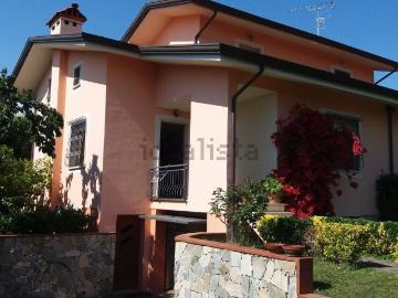 Villetta a schiera in vendita di 160 m²