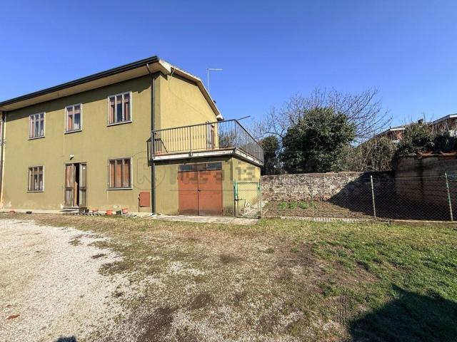 Villetta a schiera in vendita di 160 m²