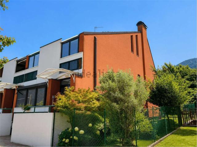 Villetta a schiera in vendita di 160 m²