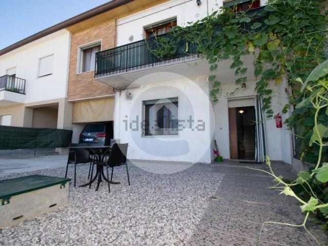 Villetta a schiera in vendita di 230 m² in Via Piovego, 43