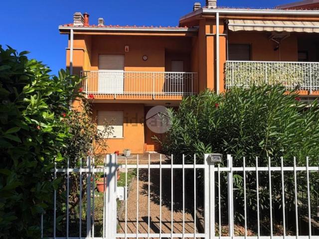Villetta a schiera in vendita di 160 m² in Via C. Pavese, 1