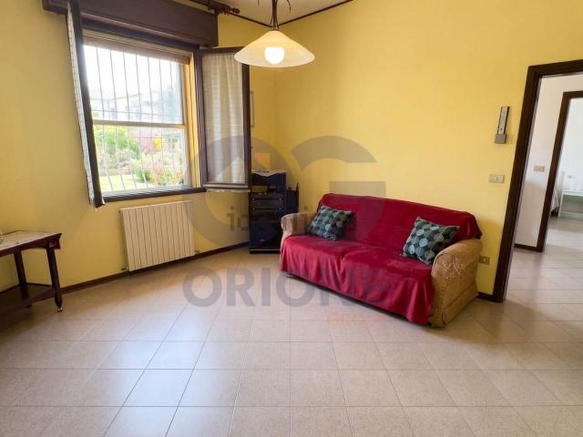 Villetta a schiera in vendita di 160 m² in Via Cento