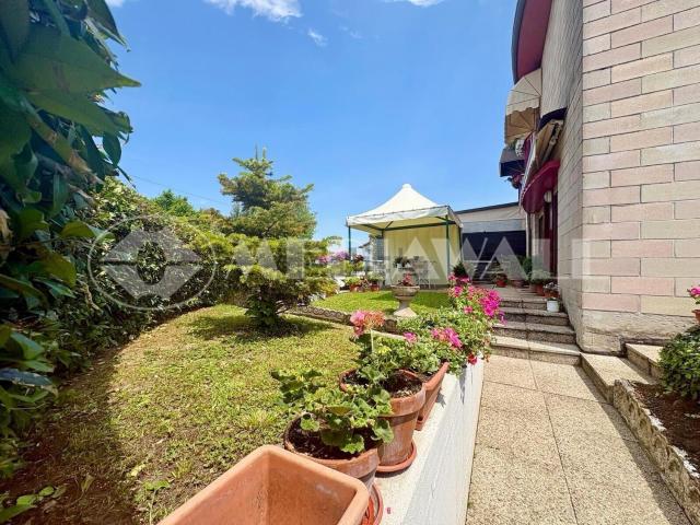 Villetta a schiera in vendita di 160 m² in Via del Passo, 9