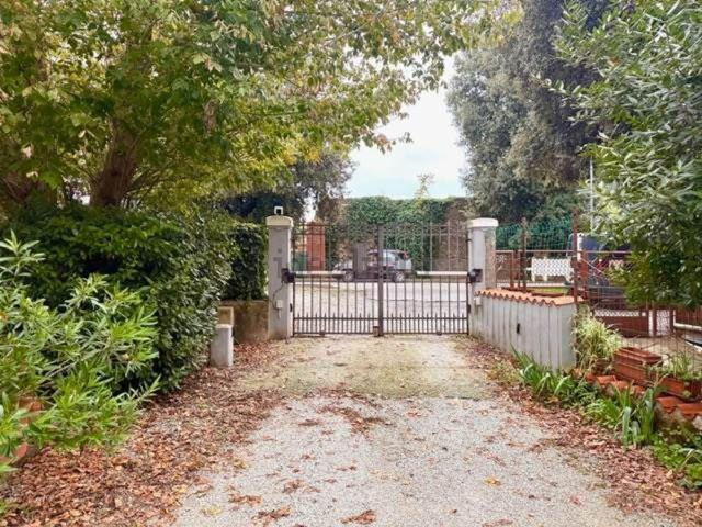 Villetta a schiera in vendita di 160 m² in Via del Pelago