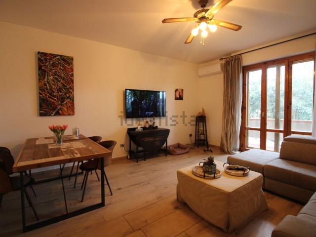 Villetta a schiera in vendita di 160 m² in Via della Tormalina