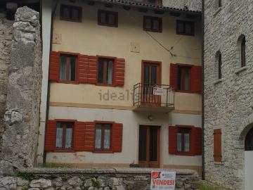 Villetta a schiera in vendita di 160 m² in Via Enrico Toti