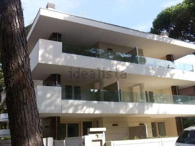Villetta a schiera in vendita di 160 m² in Via Francesco Petrarca