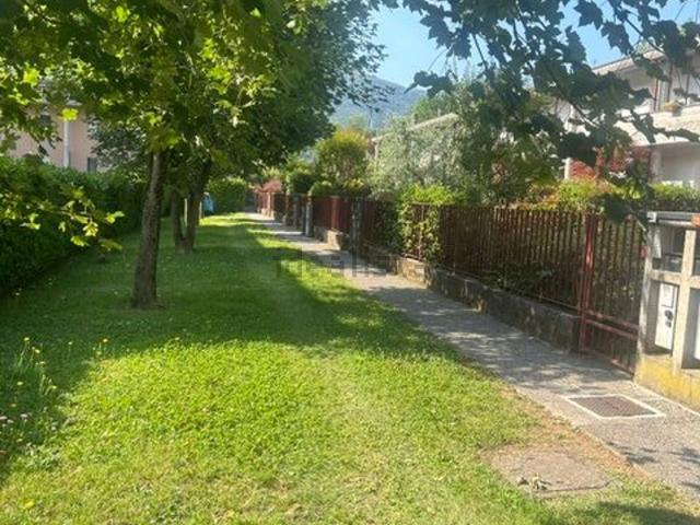Villetta a schiera in vendita di 160 m² in Via Fratelli e San Barcella