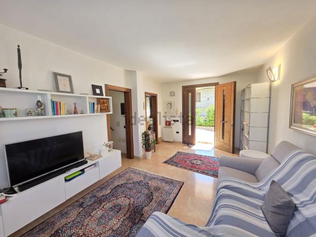 Villetta a schiera in vendita di 160 m² in Via Orti