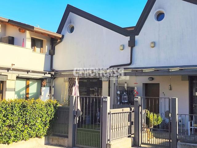 Villetta a schiera in vendita di 160 m² in Via Matteotti, 28