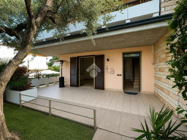 Villetta a schiera in vendita di 160 m² in Via Michelangelo, 111