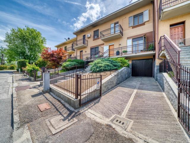 Villetta a schiera in vendita di 160 m² in Via Pietro Dossola, 7