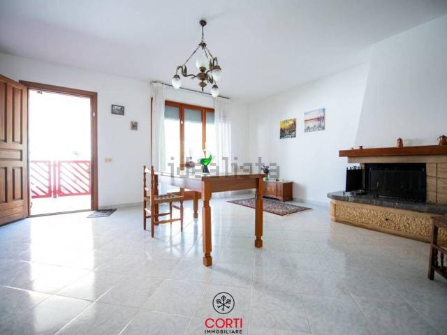 Villetta a schiera in vendita di 160 m² in Via Rodolfo Morandi