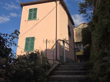 Villetta a schiera in vendita di 160 m² in Via Vernazza
