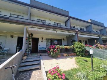 Villetta a schiera in vendita di 160 m² in Via Vittorio Veneto
