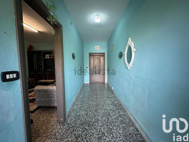 Villetta a schiera in vendita di 160 m² in Viale Pompeo Coppini, 28