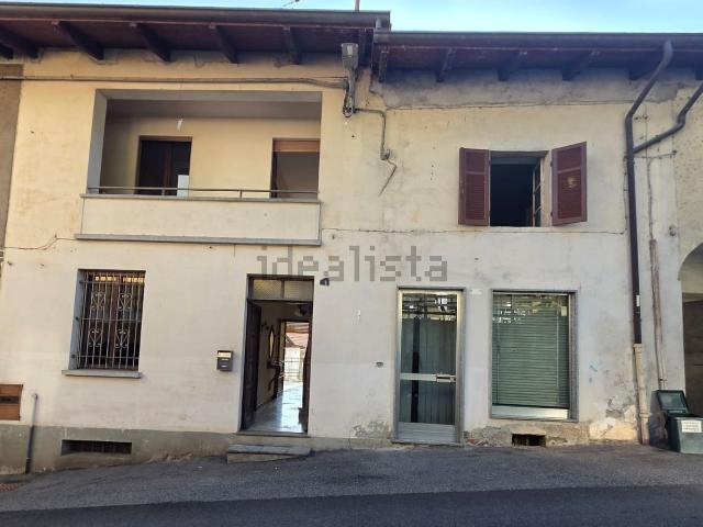 Villetta a schiera in vendita di 161 m² in Via Elvo