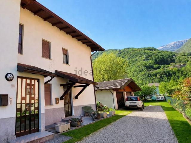 Villetta a schiera in vendita di 161 m² in Via San Valentino, 45