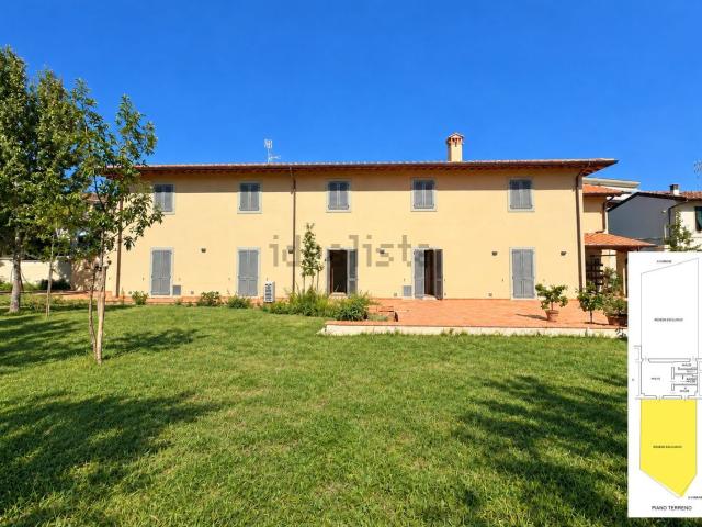 Villetta a schiera in vendita di 162 m² in Via Benedetto Accolti
